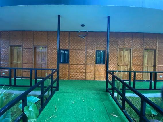 Dreamink Farm Og Myl'S Place Sorsogon 외부 사진